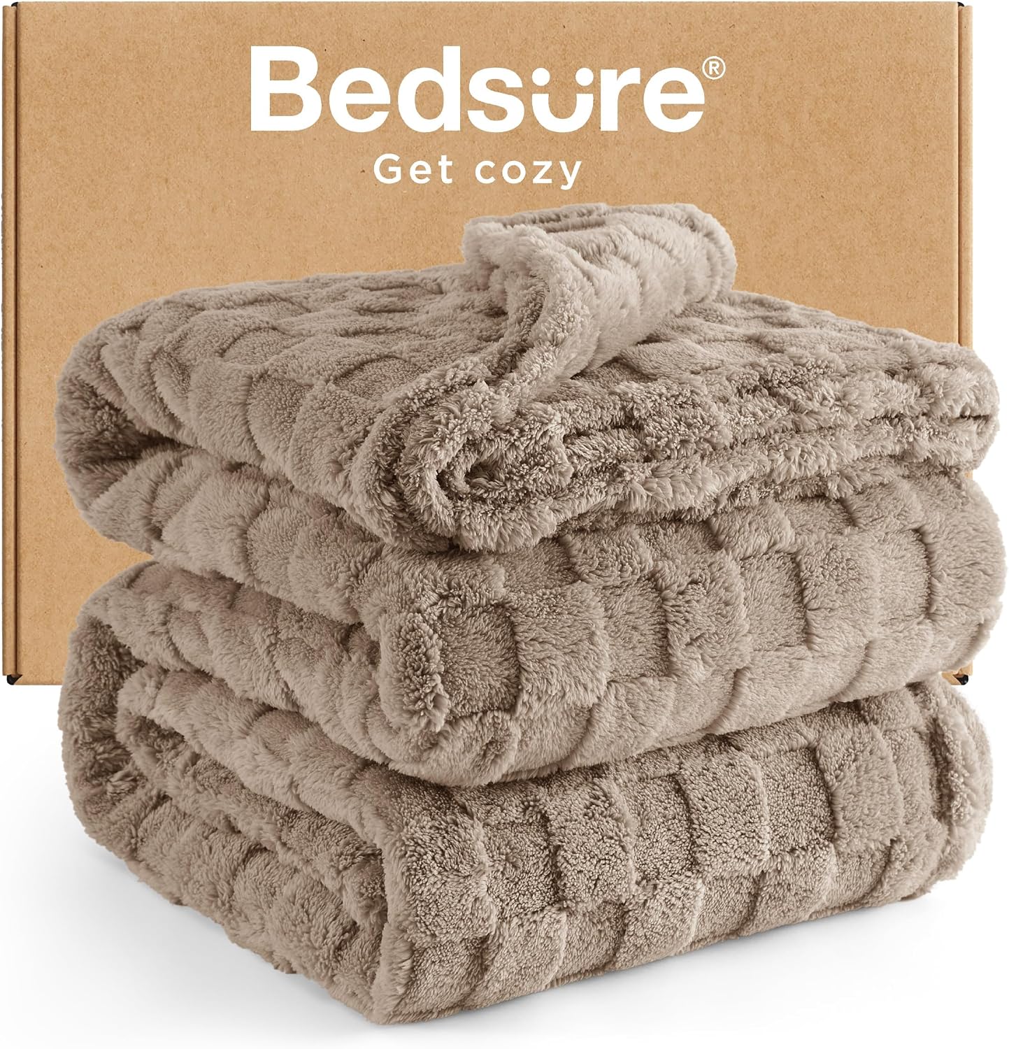 Bedsure GentleSoft Sage Green Throw Blanket for Couch - Checkered Cute Fleece Blankets, Soft Cozy Summer Throw for Bedroom Home Decor Gifts for Mom Girls, Green, 50x60 Inches