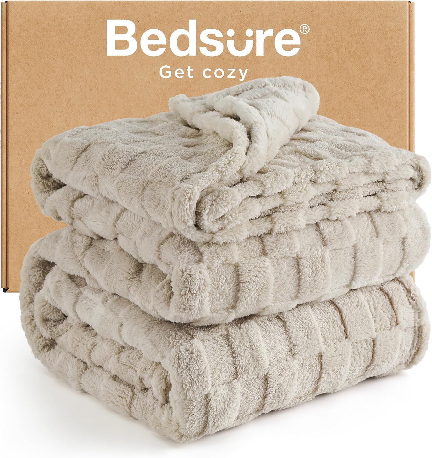 Bedsure GentleSoft Sage Green Throw Blanket for Couch - Checkered Cute Fleece Blankets, Soft Cozy Summer Throw for Bedroom Home Decor Gifts for Mom Girls, Green, 50x60 Inches
